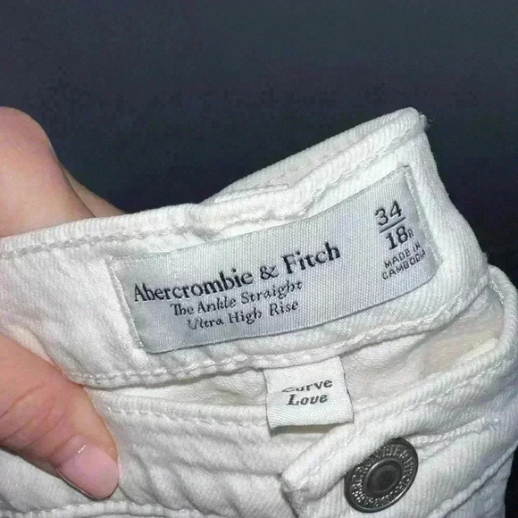 SOLD - Picture 3 of 13